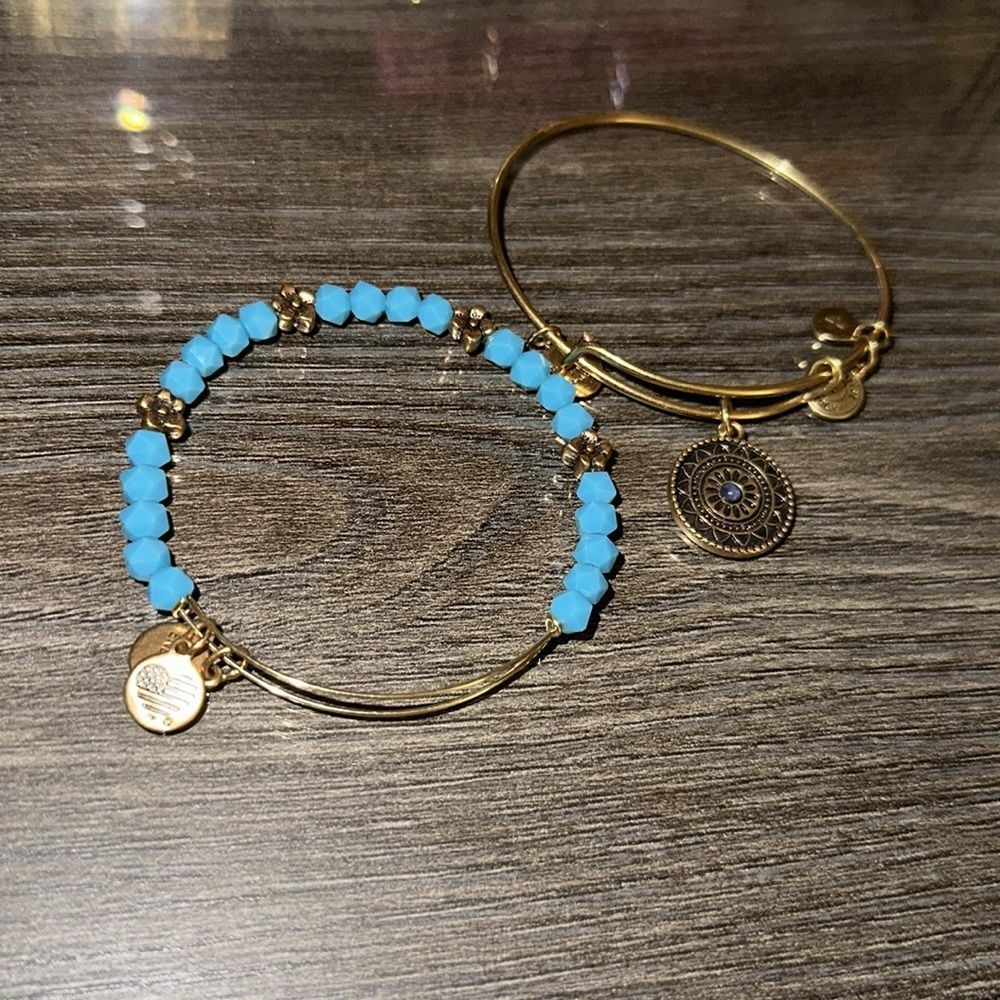 Alex & Ani Create Chain Clasp Bracelet With Slider Charms Expandable Bracelets - Picture 17 of 17